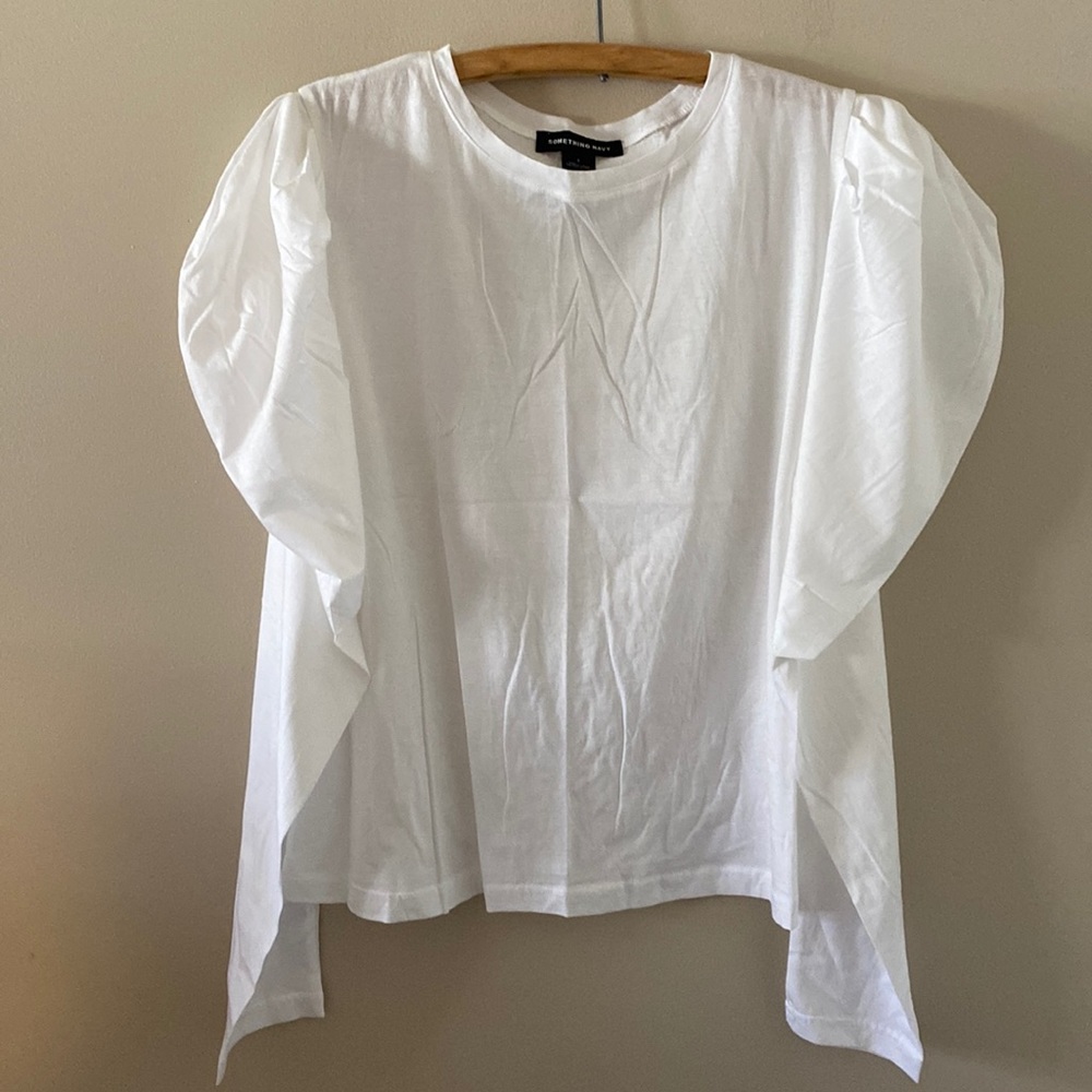 Something Navy white puff sleeve top